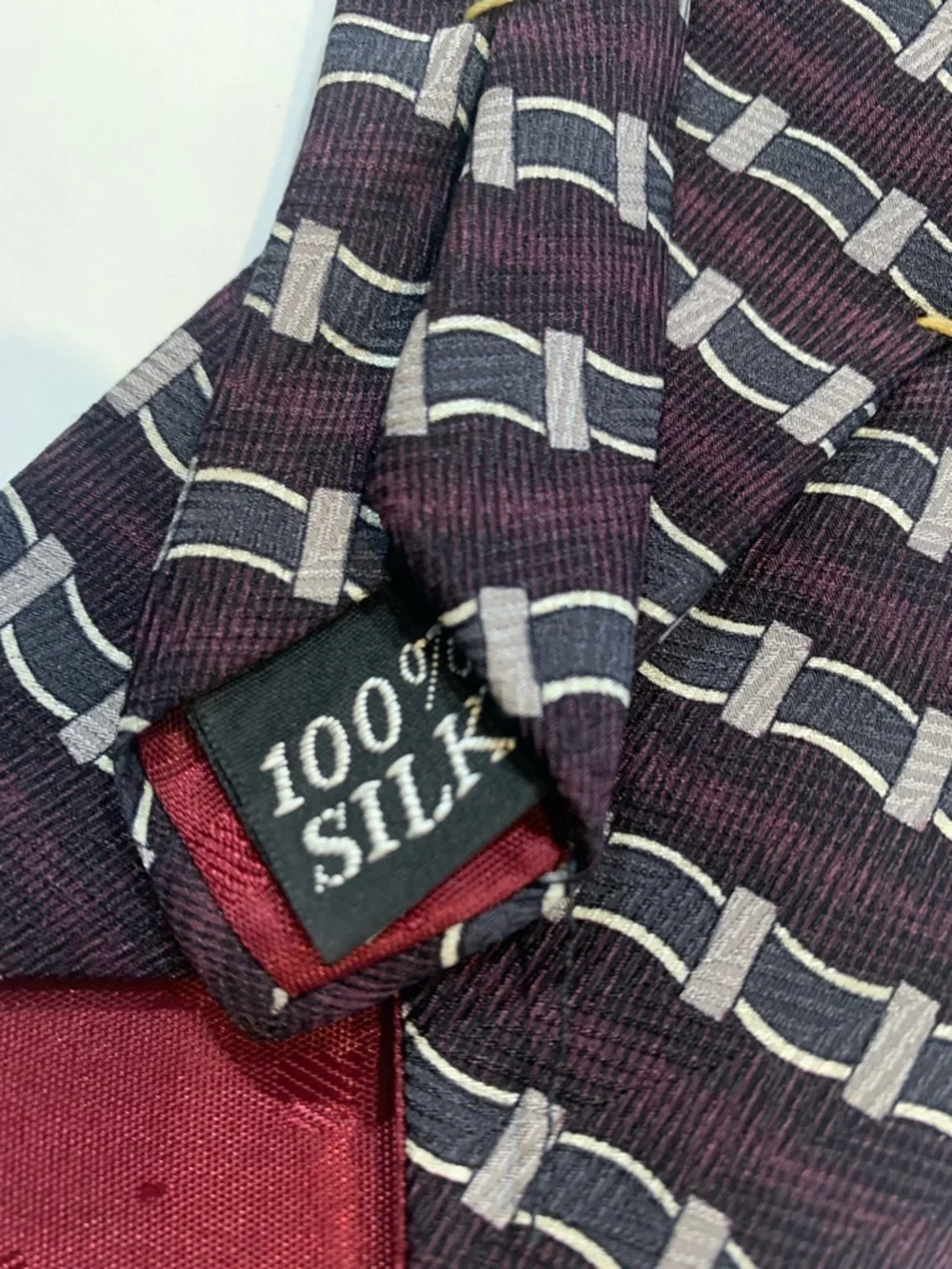 Vintage Oscar de la Renta Purple and Gray Geometric Silk Tie